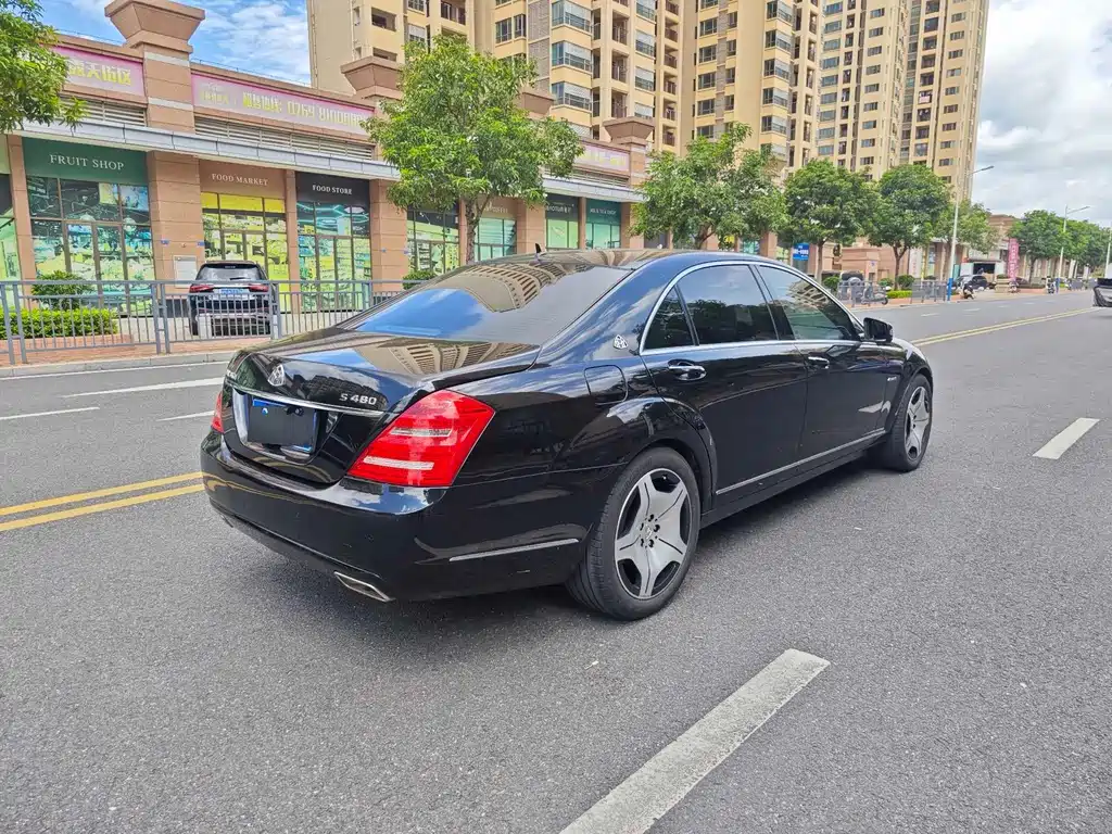 Mercedes-Benz S-Class — миниатюра 6