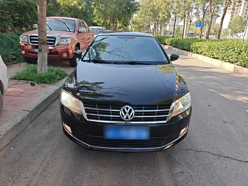 Volkswagen Lavida — миниатюра 3