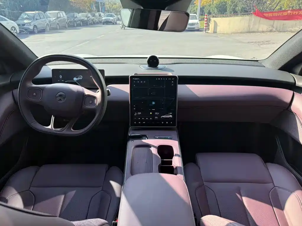 NIO ET5T — миниатюра 5