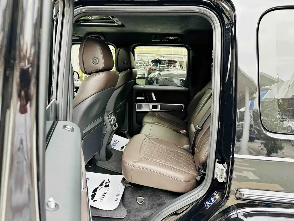 Mercedes-Benz G-Class — миниатюра 9