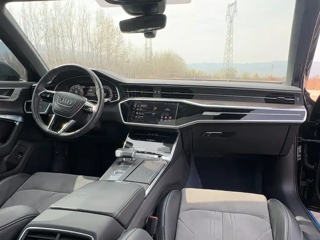 Audi A6L 2023 45 TFSI quattro