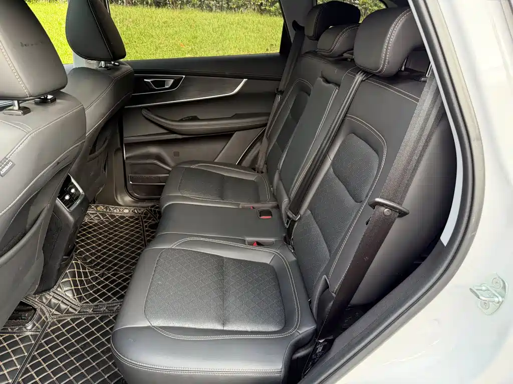 Chery Tiggo 8 — миниатюра 12