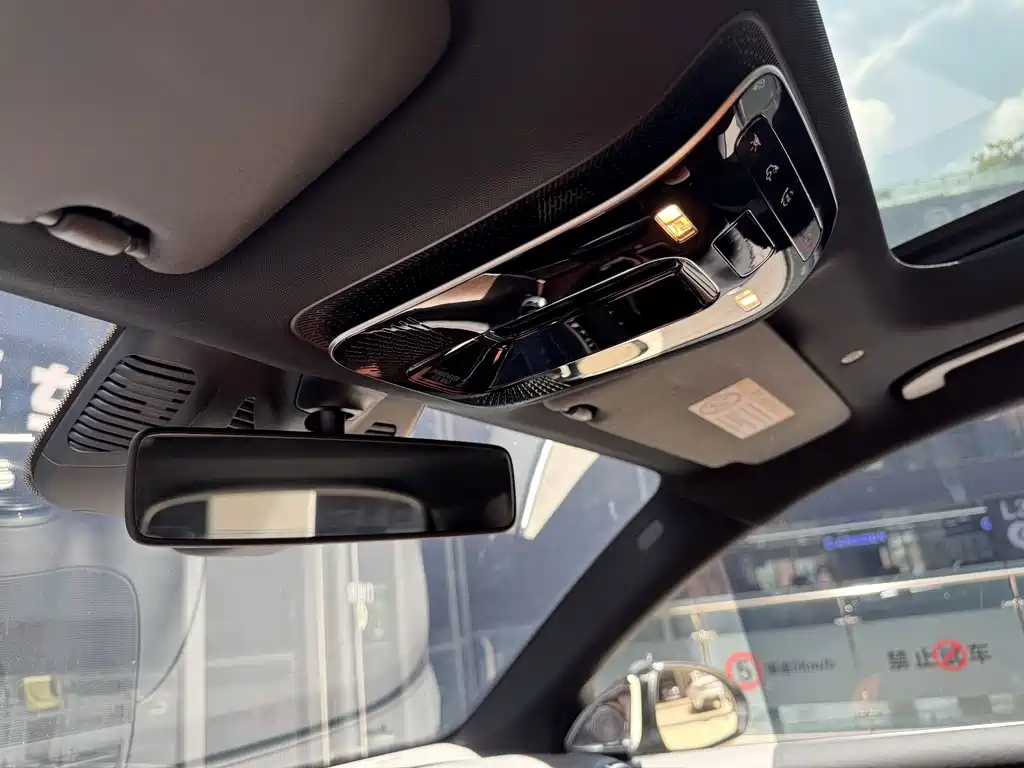 Mercedes-Benz GLC — миниатюра 12
