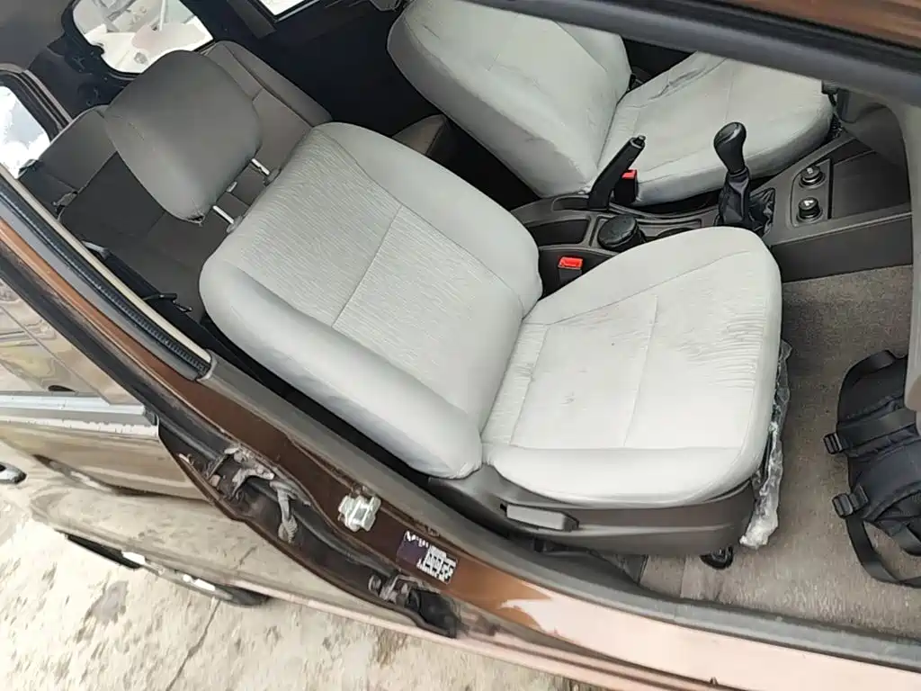 Wuling Hongguang — миниатюра 25
