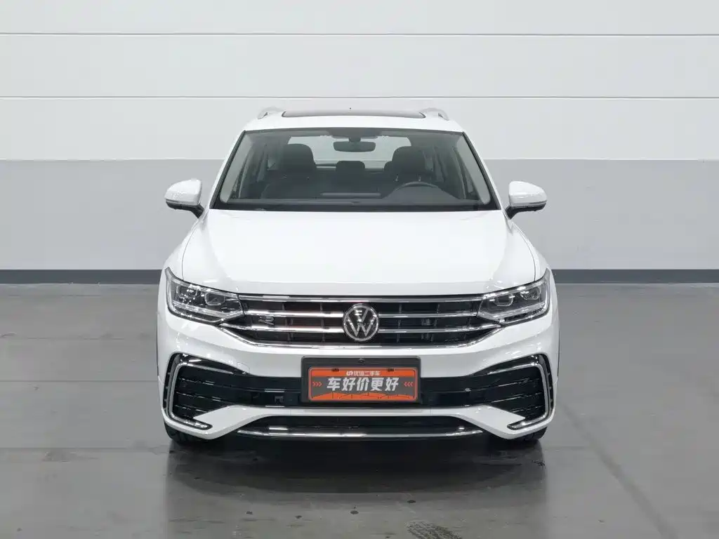 Volkswagen Tiguan L — миниатюра 3
