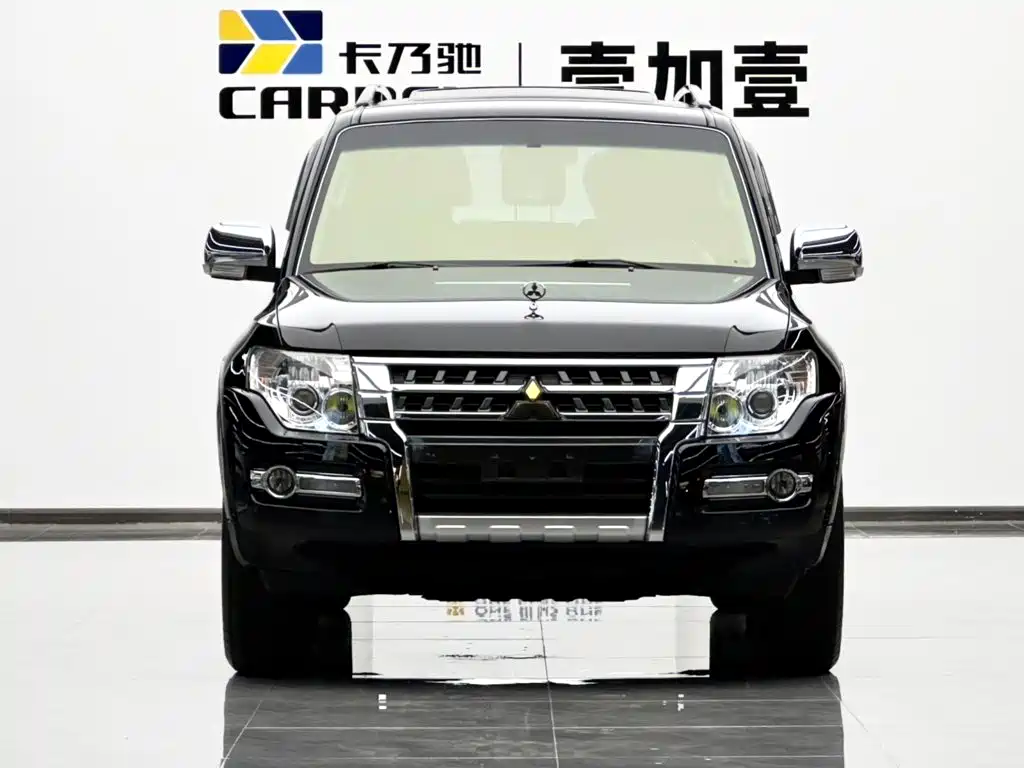 Mitsubishi Pajero (Import) — миниатюра 2