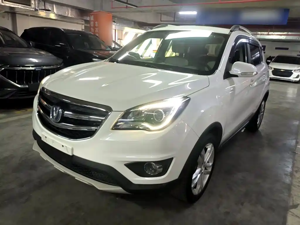 Changan CS35 — миниатюра 2