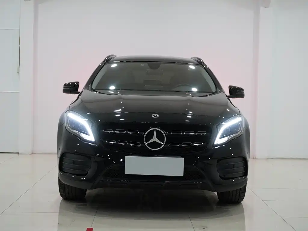 Mercedes-Benz GLA 2018 GLA 220 4MATIC Sport