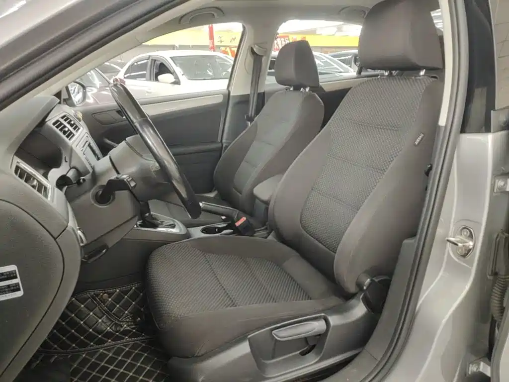 Volkswagen Sagitar — миниатюра 15