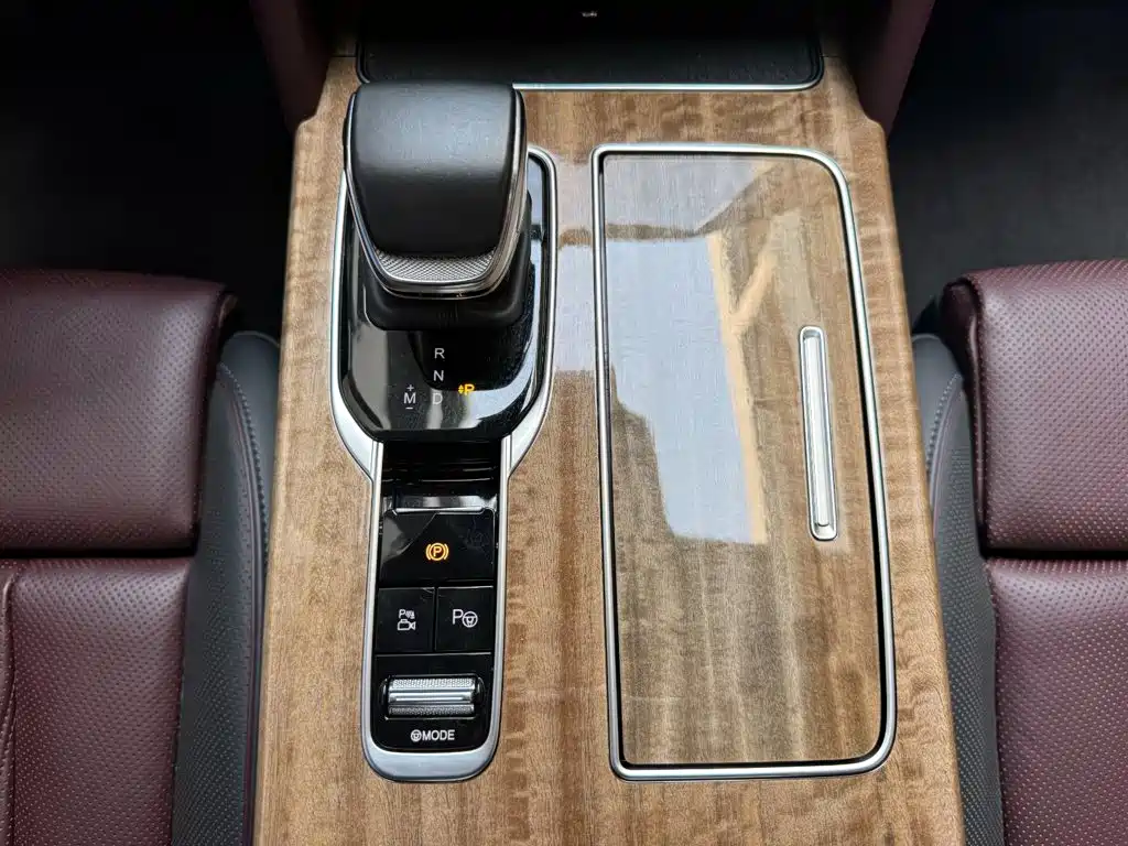 Hongqi Hongqi HS7 — миниатюра 15