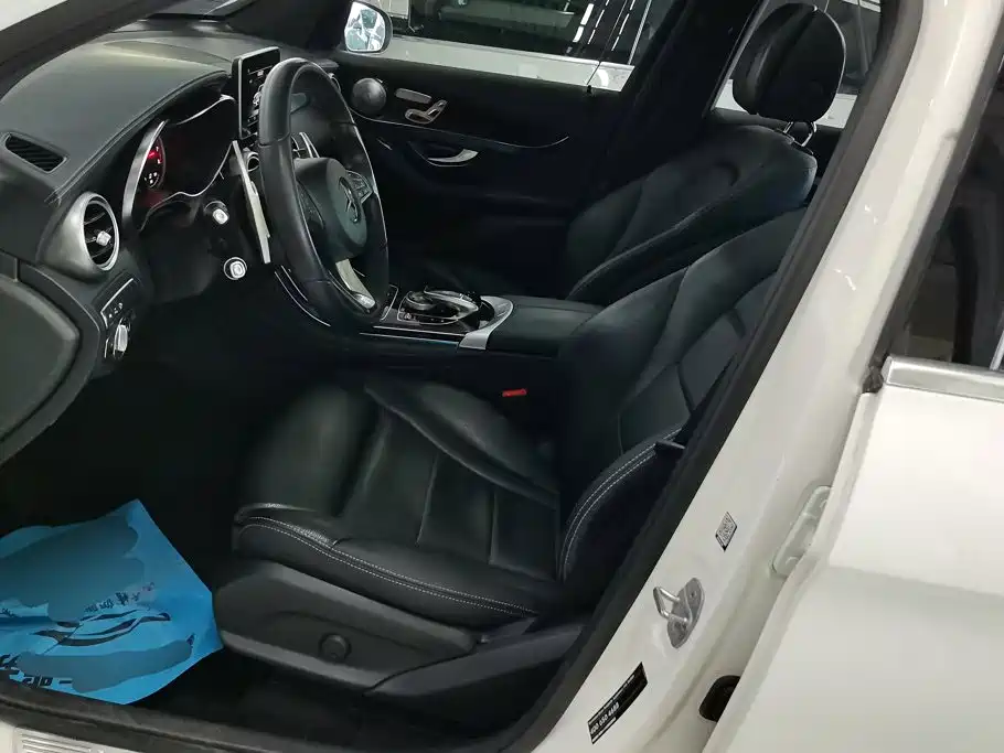 Mercedes-Benz GLC — миниатюра 9