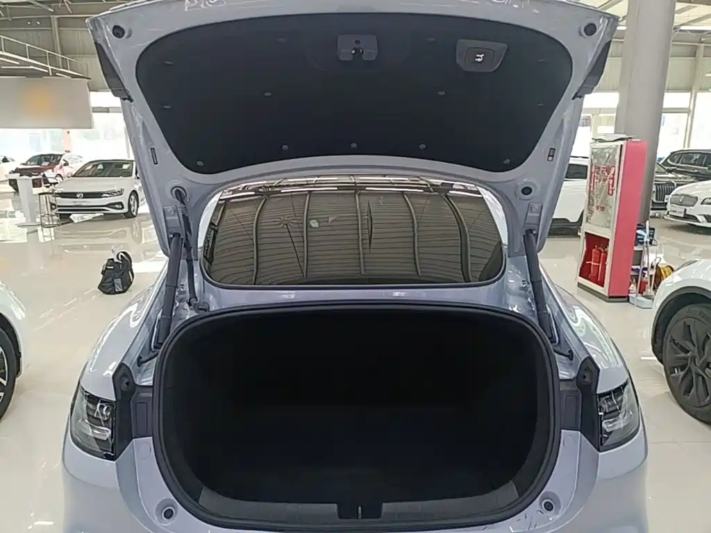 Leapmotor Leapmotor C01 — миниатюра 19