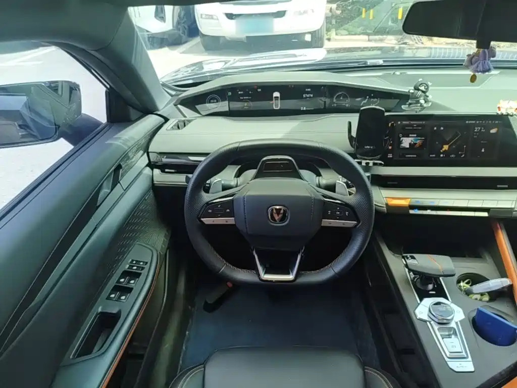 Changan UNI-V — миниатюра 11