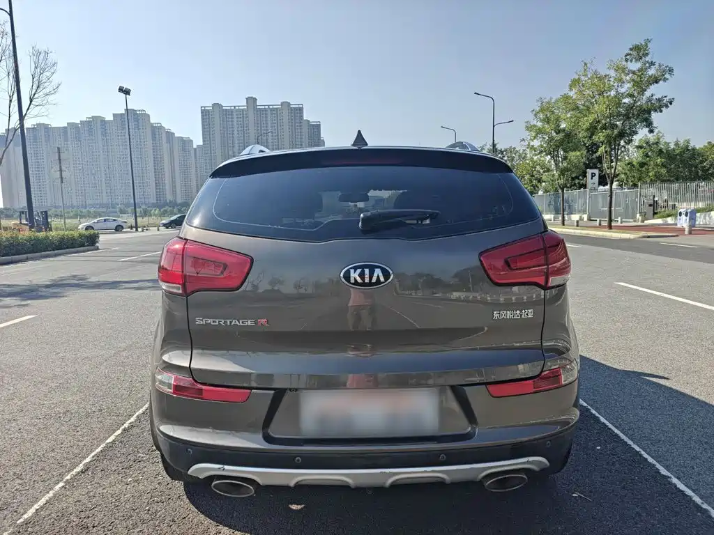 Kia Sportage — миниатюра 12