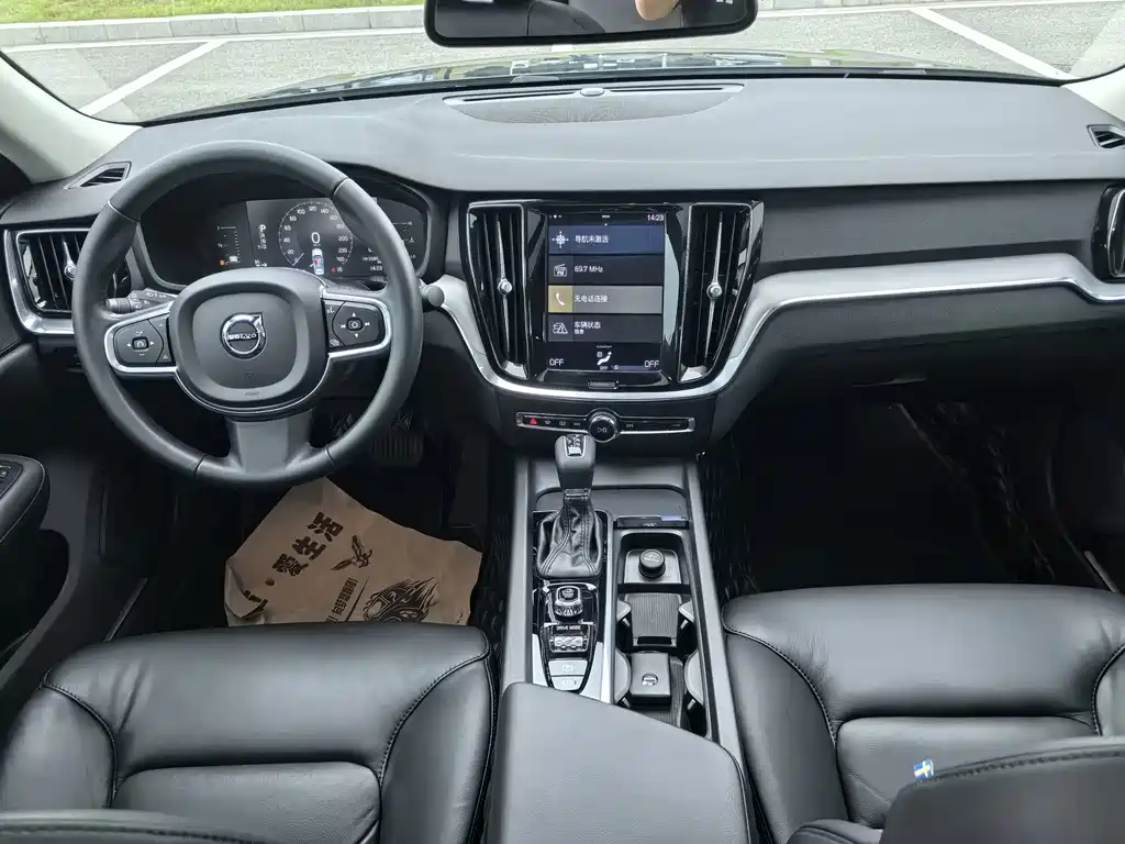 Volvo S60 — миниатюра 10