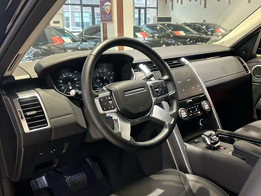 Land Rover Discovery — миниатюра 4