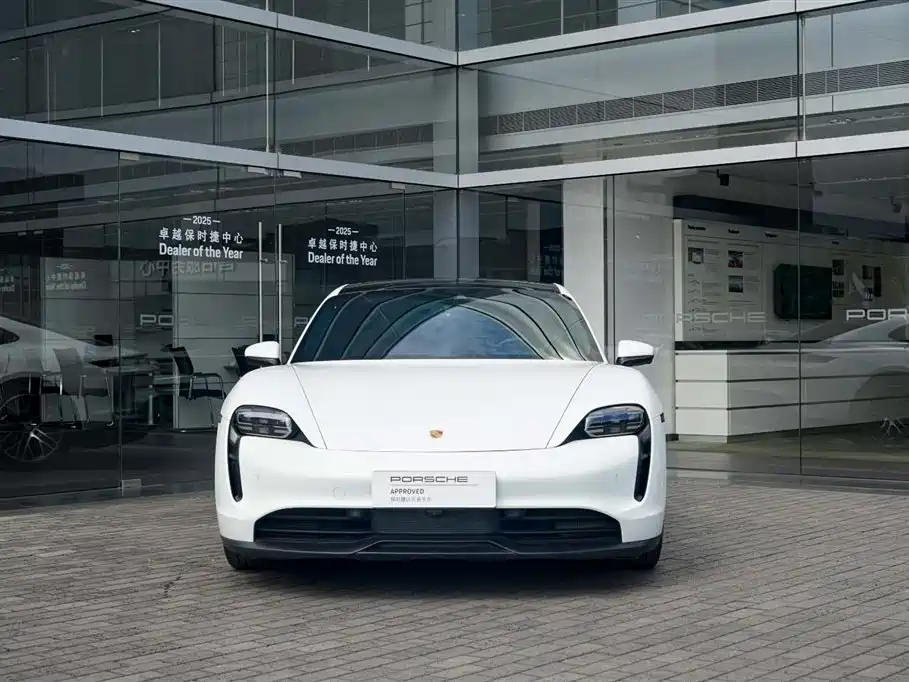 Porsche Taycan 2022 Taycan