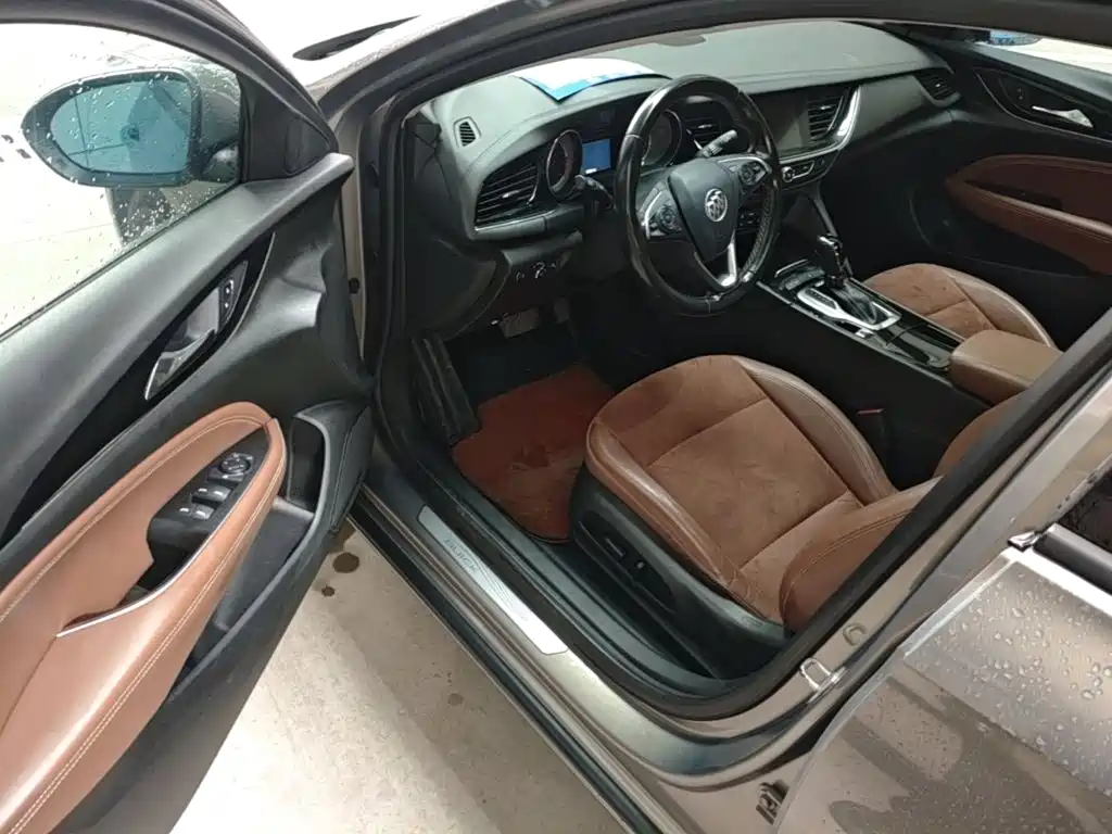 Buick Regal — миниатюра 16