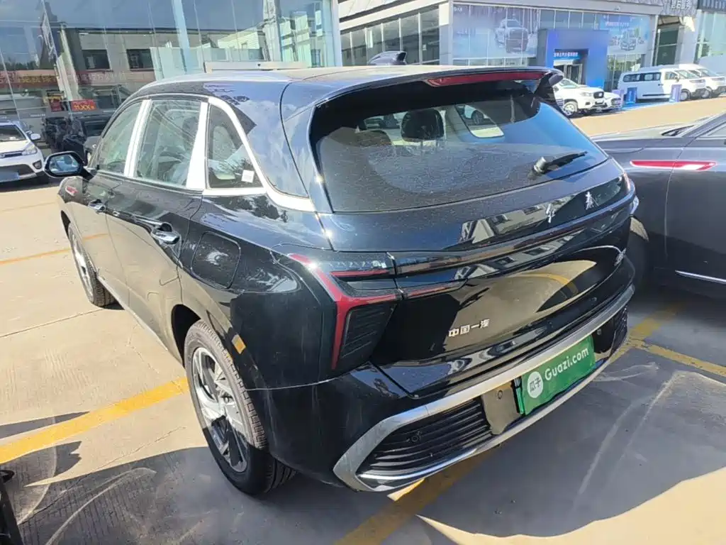 Hongqi Hongqi HS3 PHEV — миниатюра 5