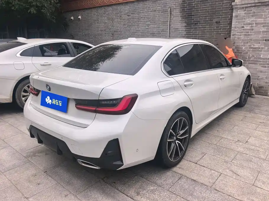 BMW 3 Series — миниатюра 3