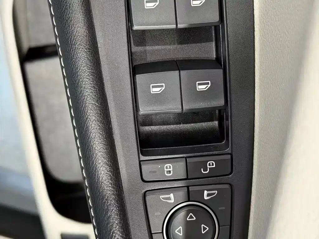 BYD Yuan Pro — миниатюра 6