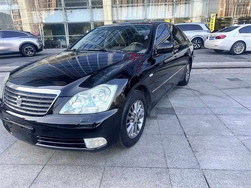 Toyota Crown 2009