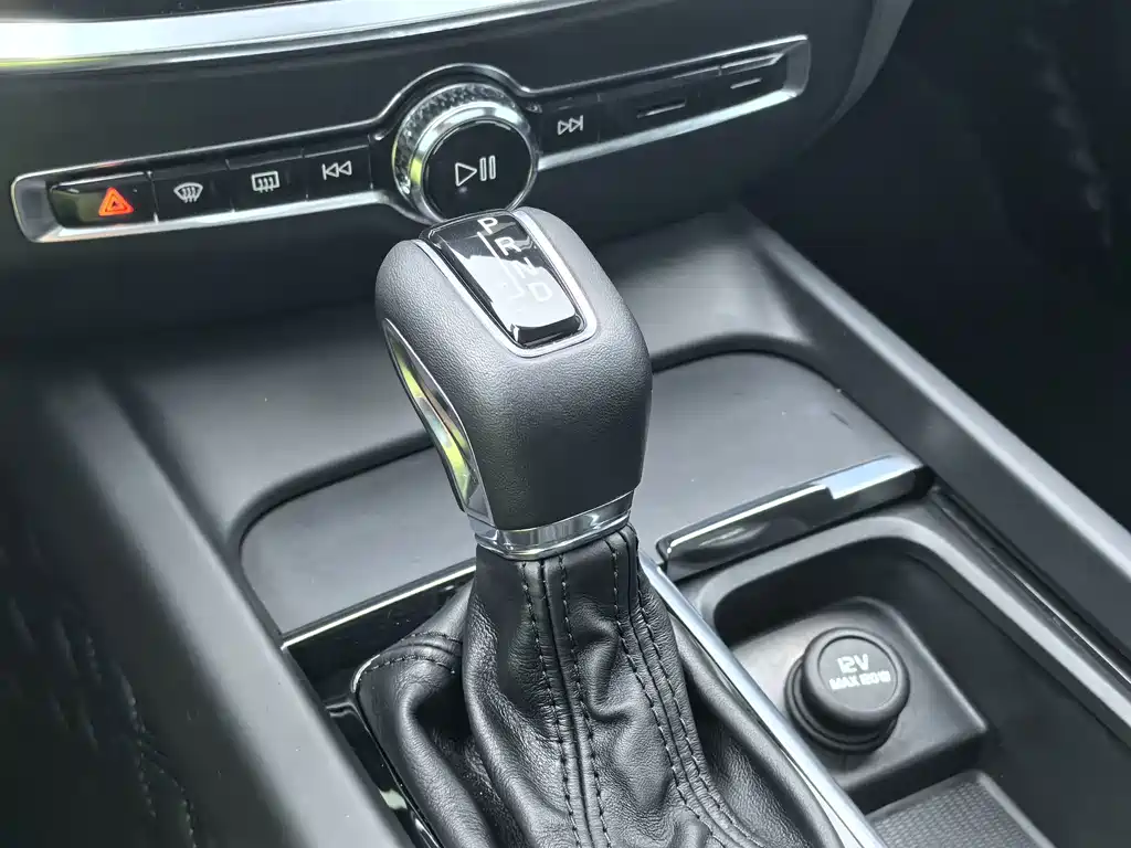 Volvo S60 — миниатюра 6