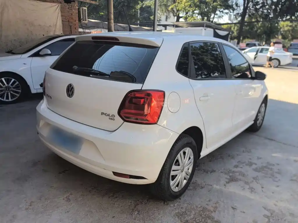Volkswagen Polo — миниатюра 7
