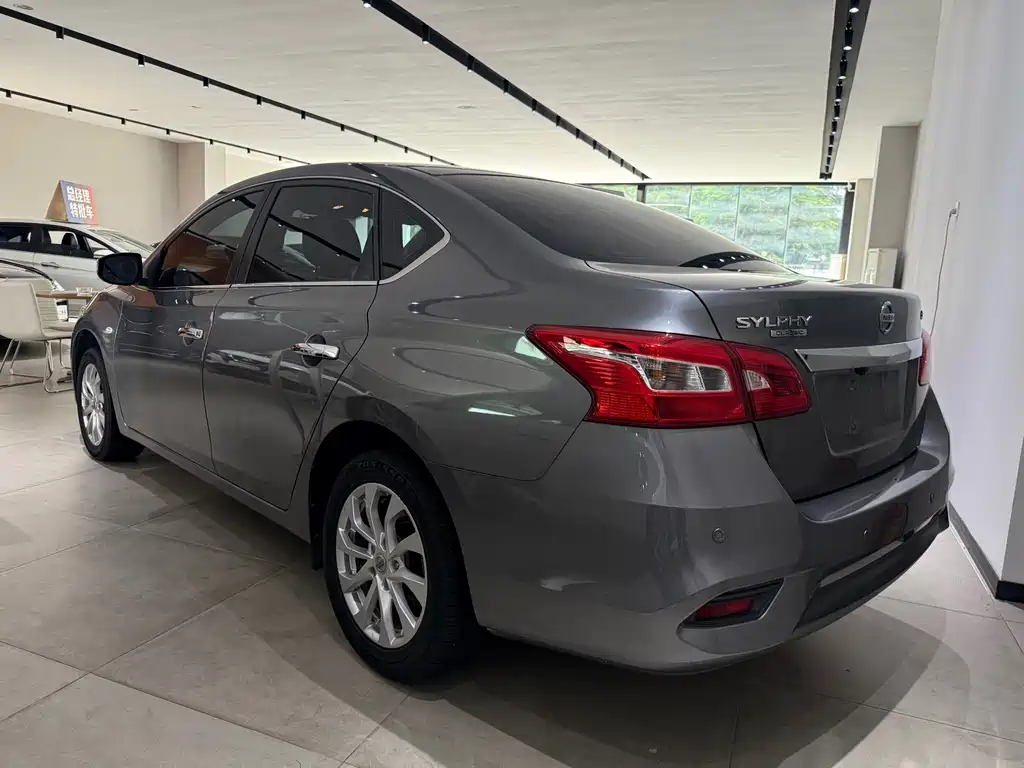 Nissan Sylphy — миниатюра 10