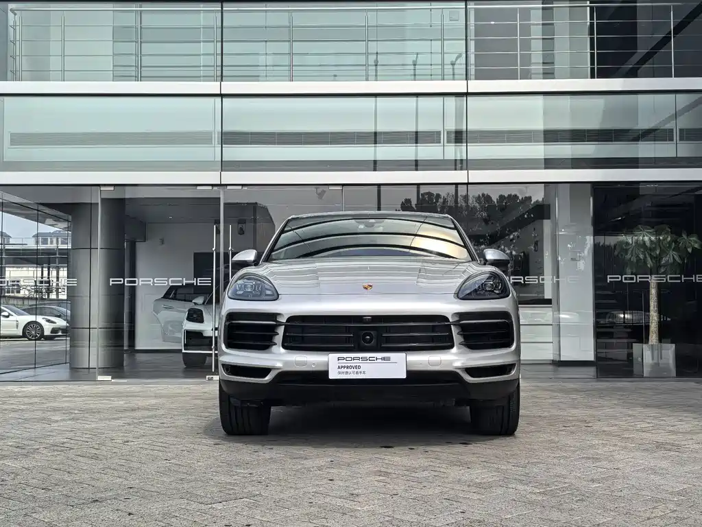 Porsche Cayenne — миниатюра 2