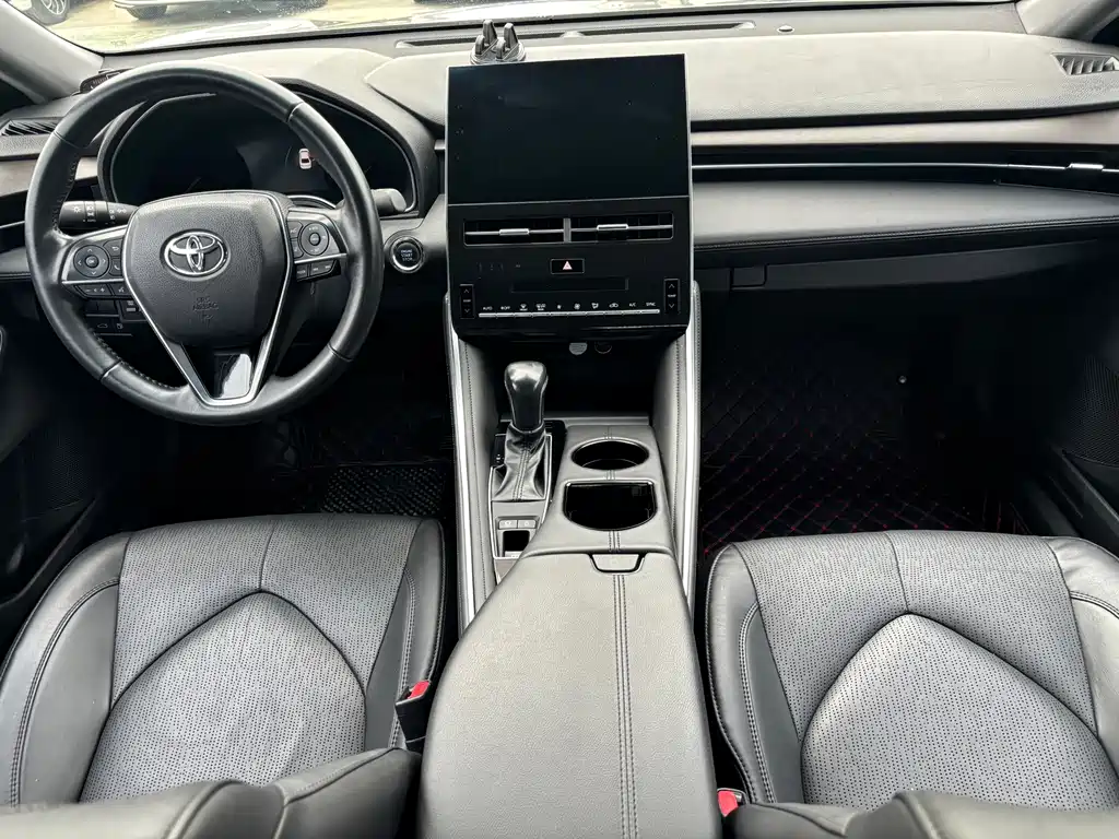 Toyota Avalon — миниатюра 7