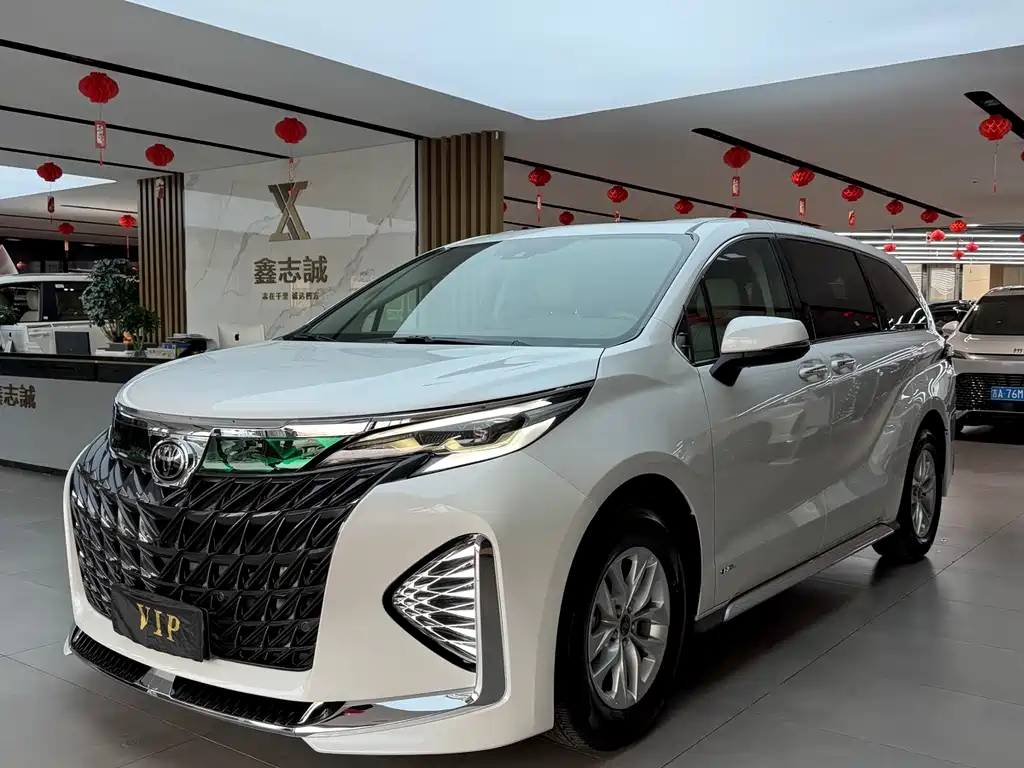 Toyota Granvia 2025