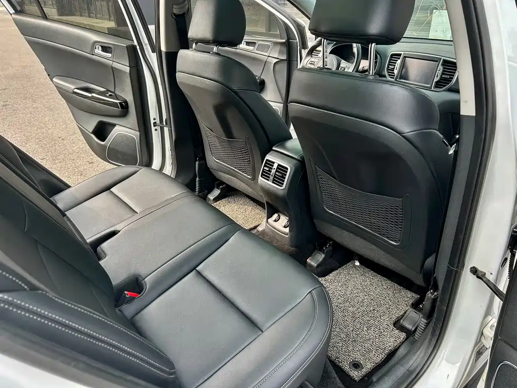 Kia KX5 — миниатюра 11