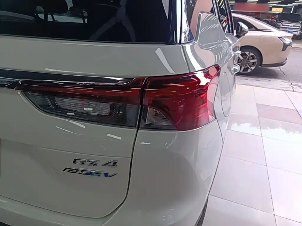 GAC Motor GS4 Hybrid — миниатюра 8