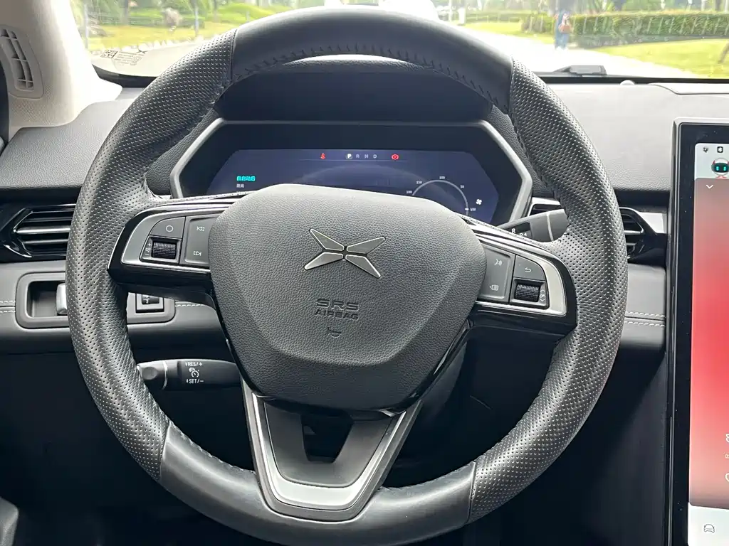XPeng G3 — миниатюра 6