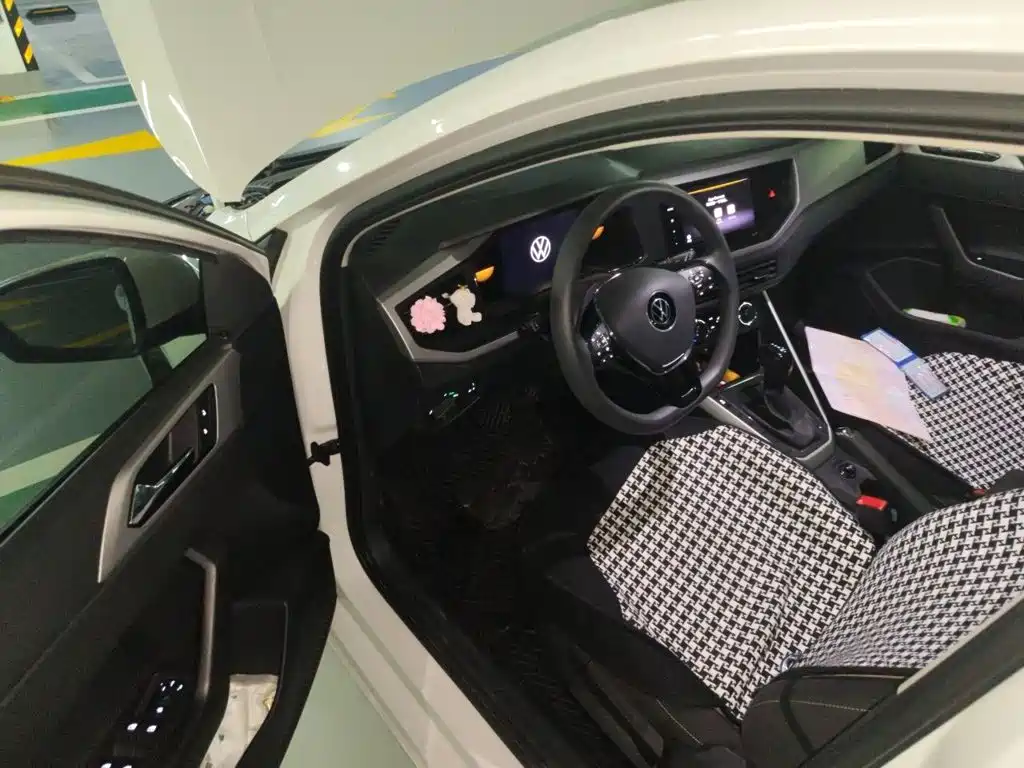 Volkswagen Polo — миниатюра 17