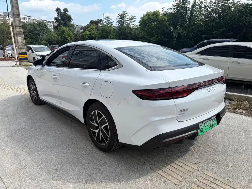 BYD Qin L — миниатюра 7