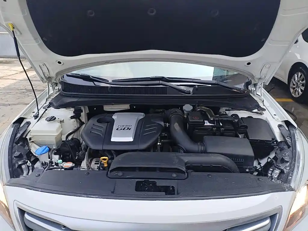 Hyundai Mistra — миниатюра 20