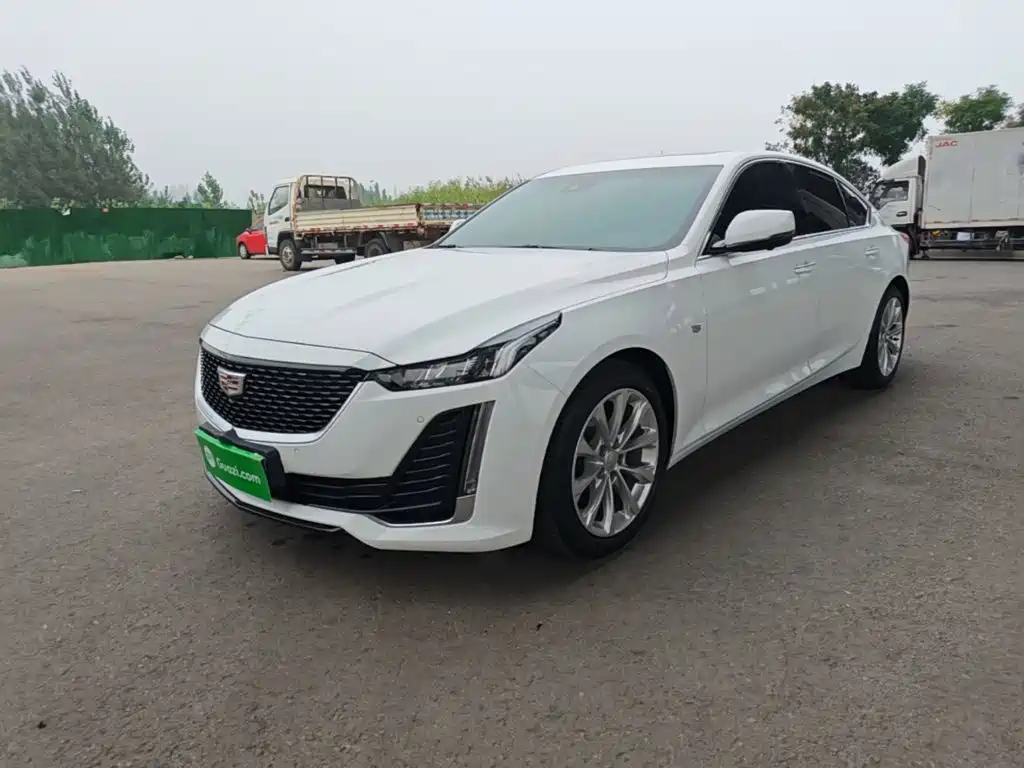 Cadillac CT5 — миниатюра 2