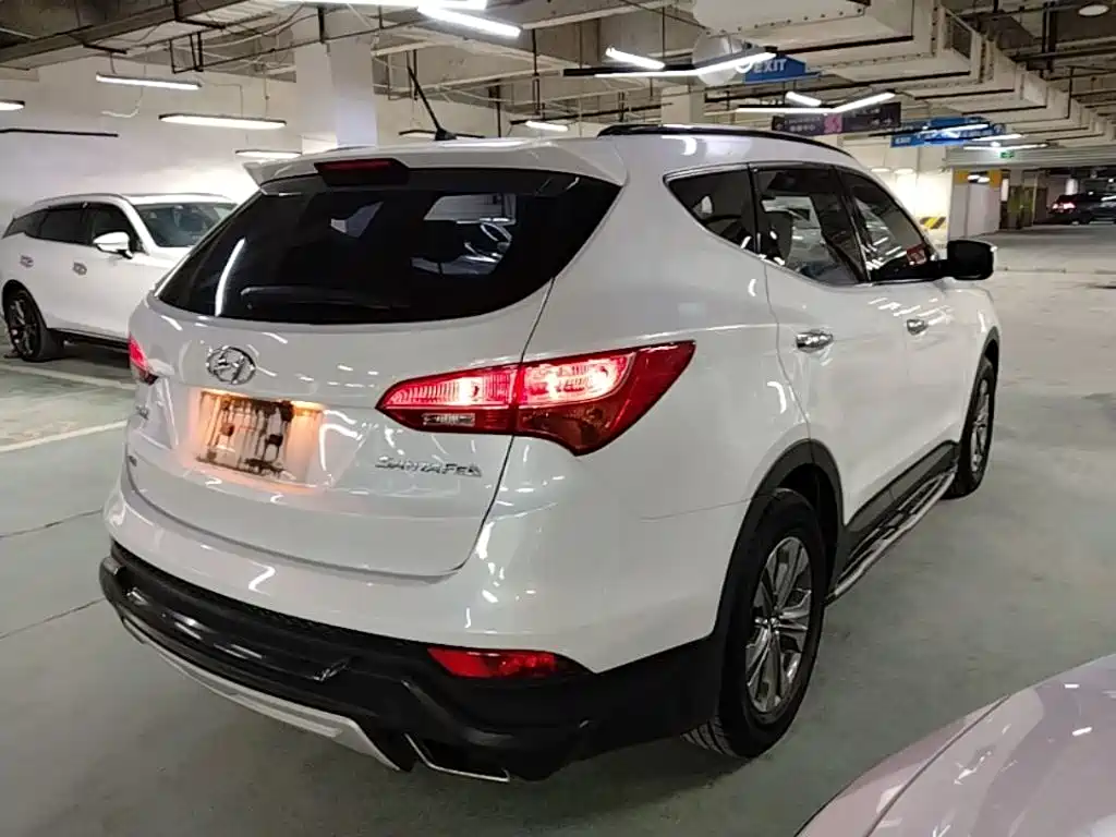 Hyundai Santa Fe — миниатюра 7