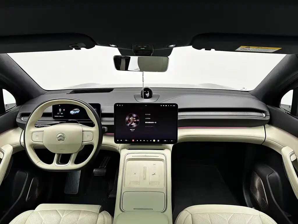 NIO ES6 — миниатюра 12