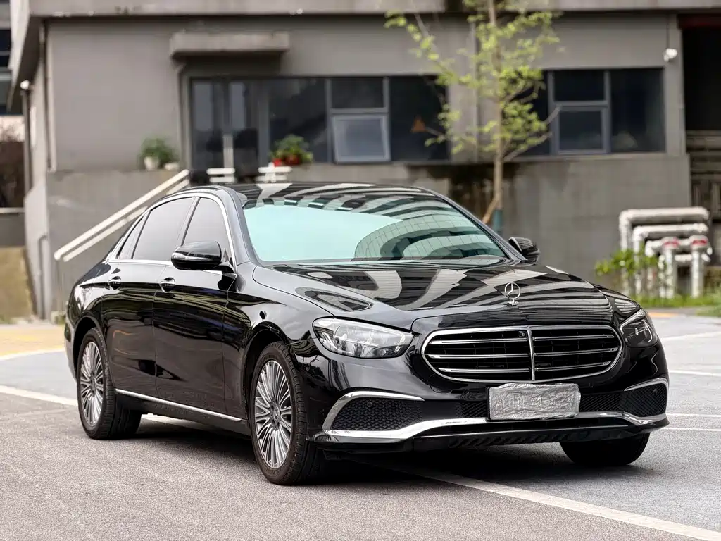Mercedes-Benz E-Class E 2023 E 300 L Fashion