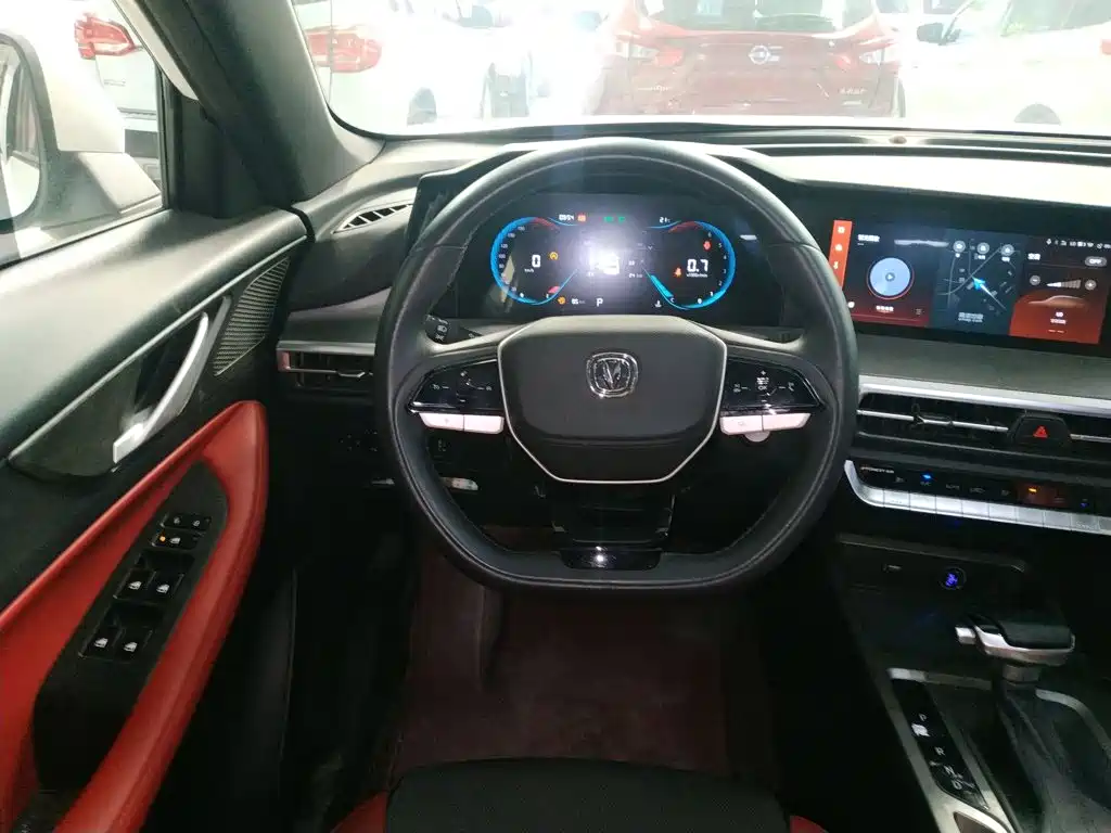 Changan CS35PLUS — миниатюра 11