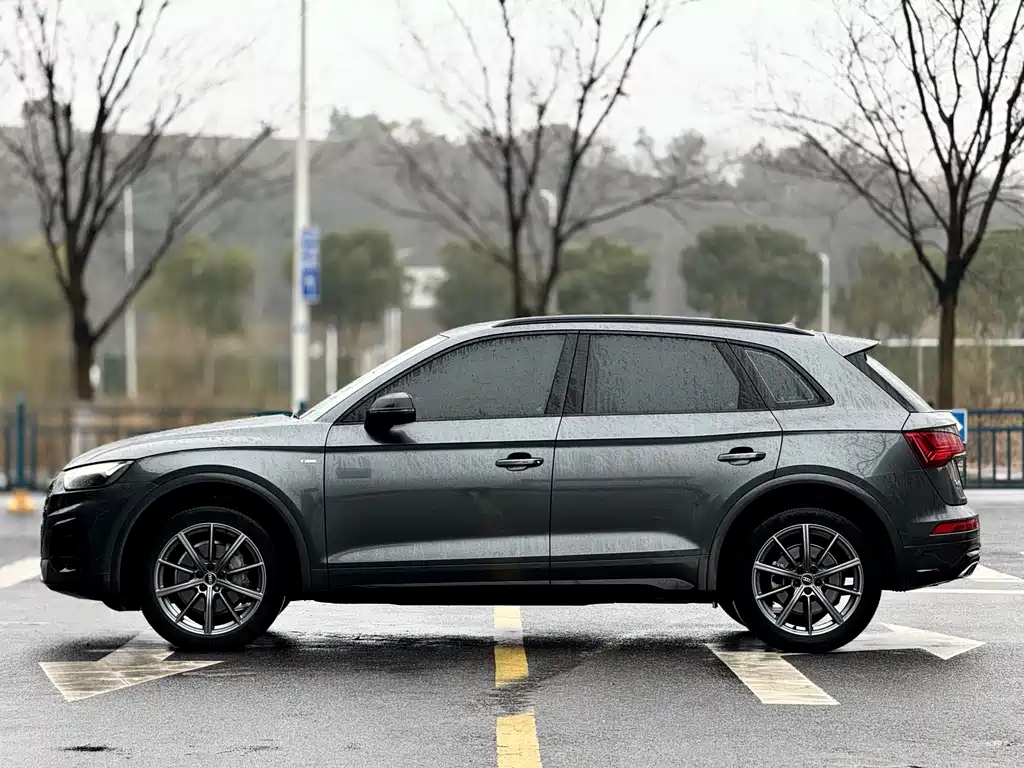 Audi Q5L 2023 40T Luxury