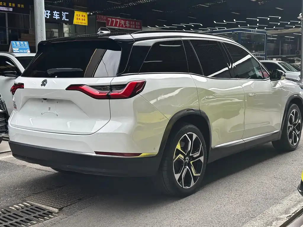 NIO ES8 — миниатюра 6