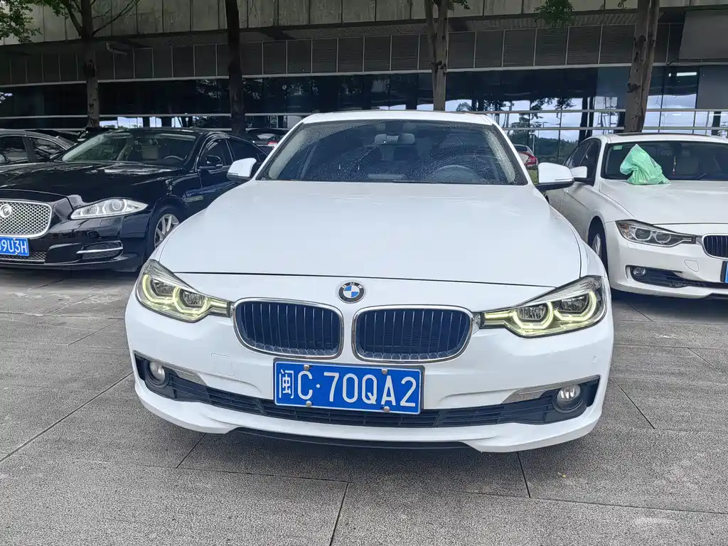 BMW 3 Series — миниатюра 2