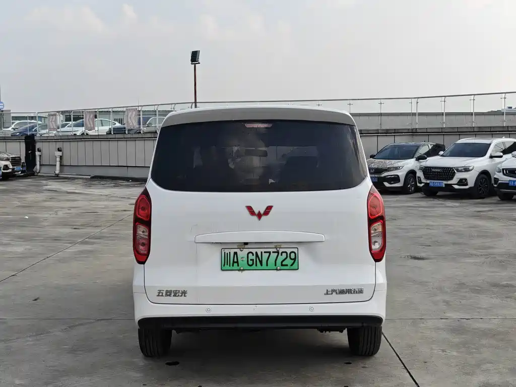 Wuling Hongguang EV — миниатюра 5