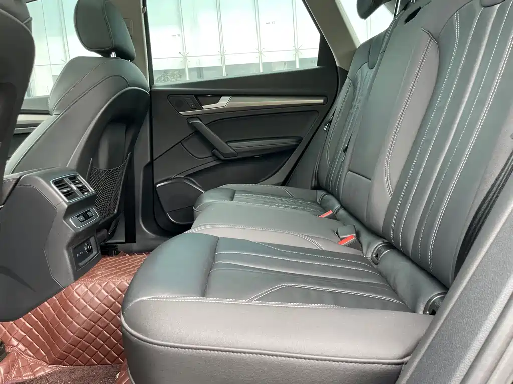 Audi Q5L — миниатюра 7