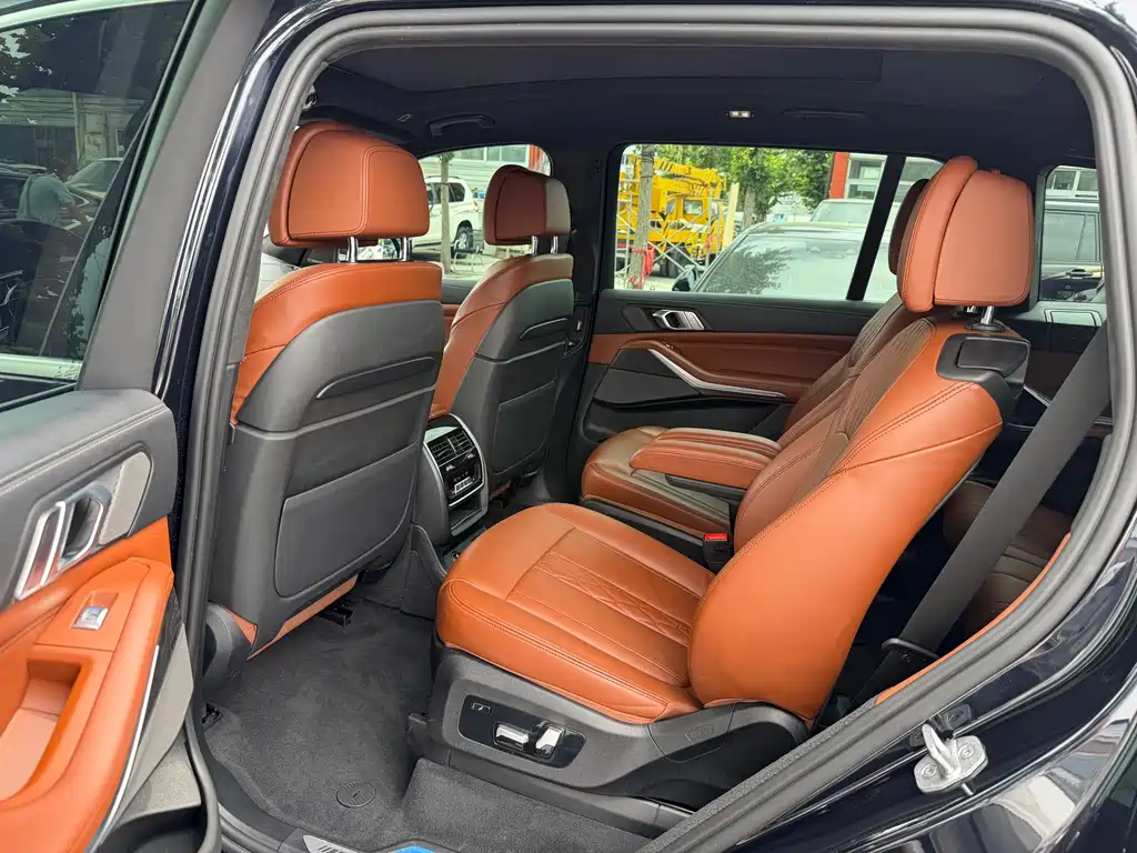 BMW X7 2022 xDrive40i Premium M Sport