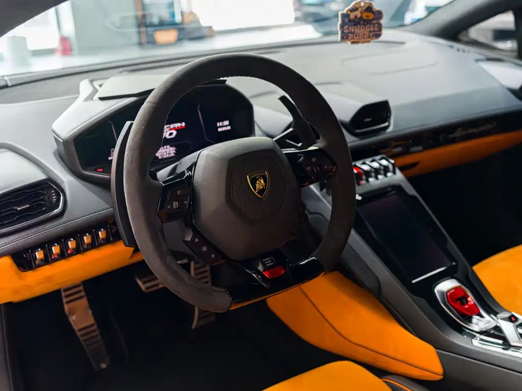 Lamborghini Huracán — миниатюра 3